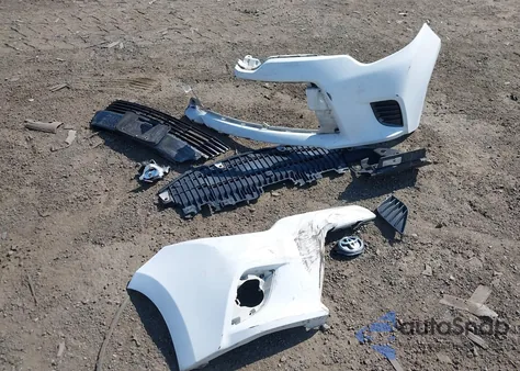 2015 Toyota Corolla Le z USA, uszkodzony, nr VIN 2T1BURHE0FC294421